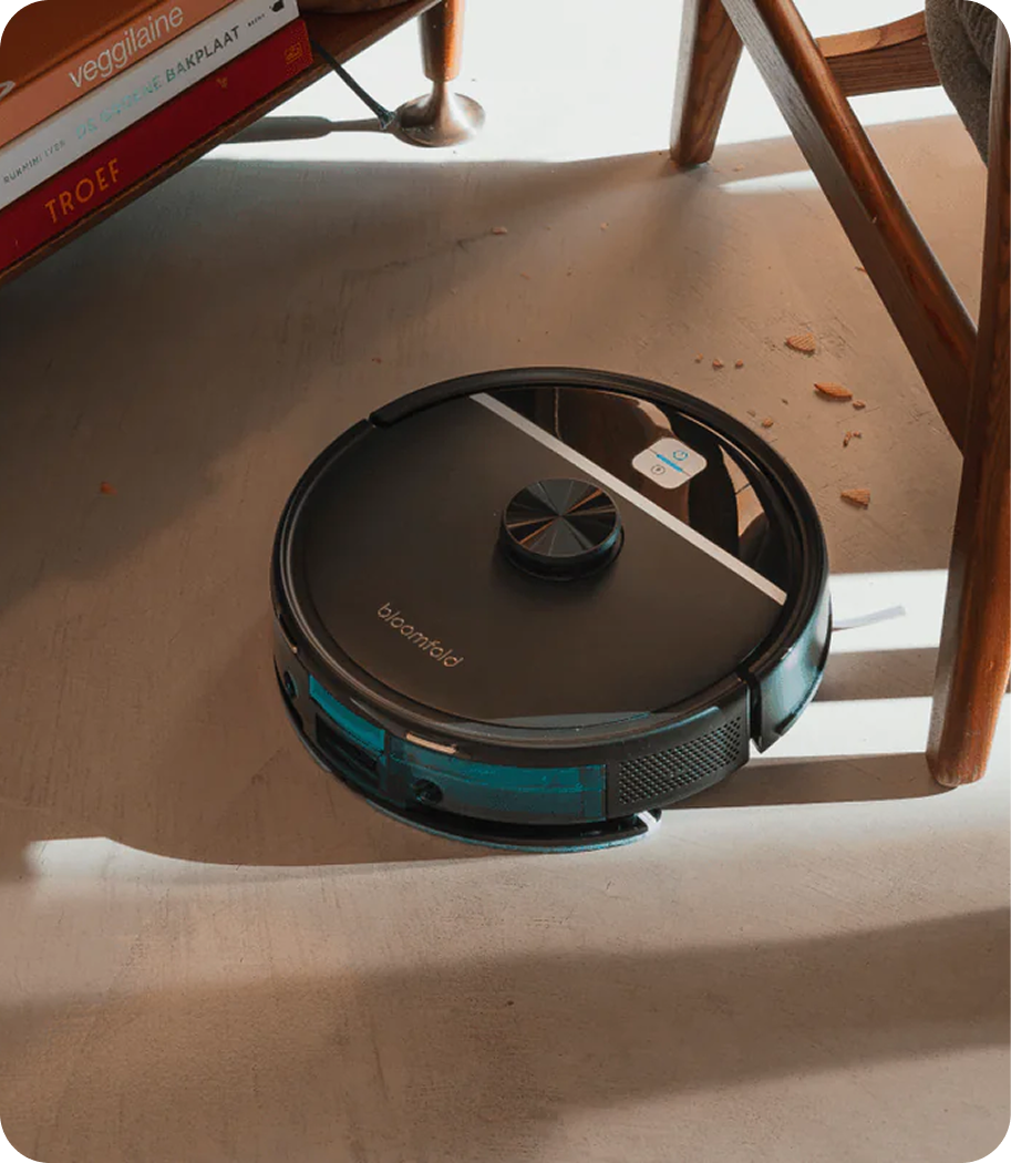 Robotstofzuiger onderhoud: reservoir en borstel schoon